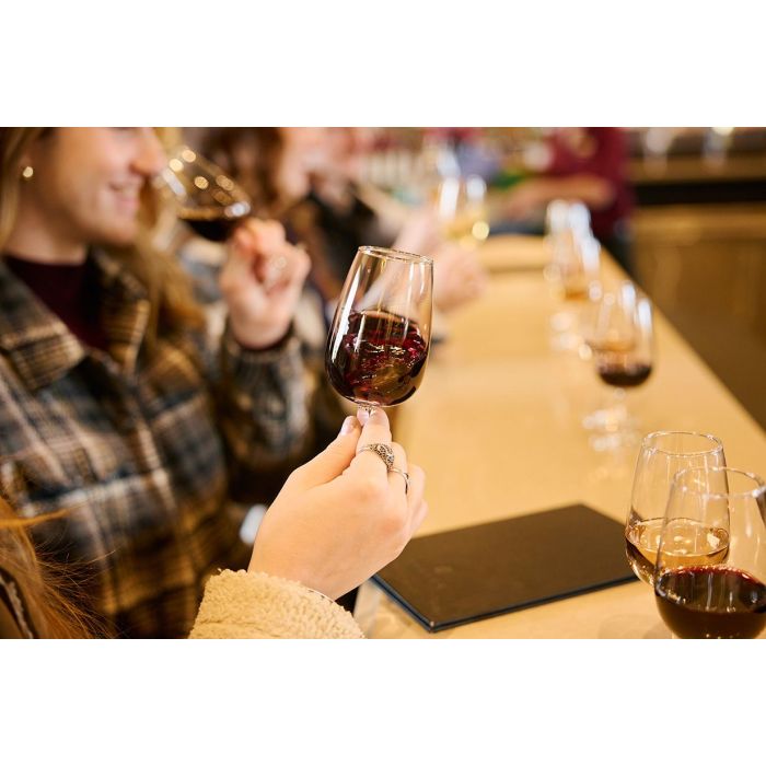 Tour Operator - Peller Estates Bar Tasting