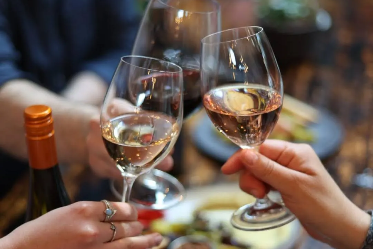 Happy Hour at Sandhill Wines