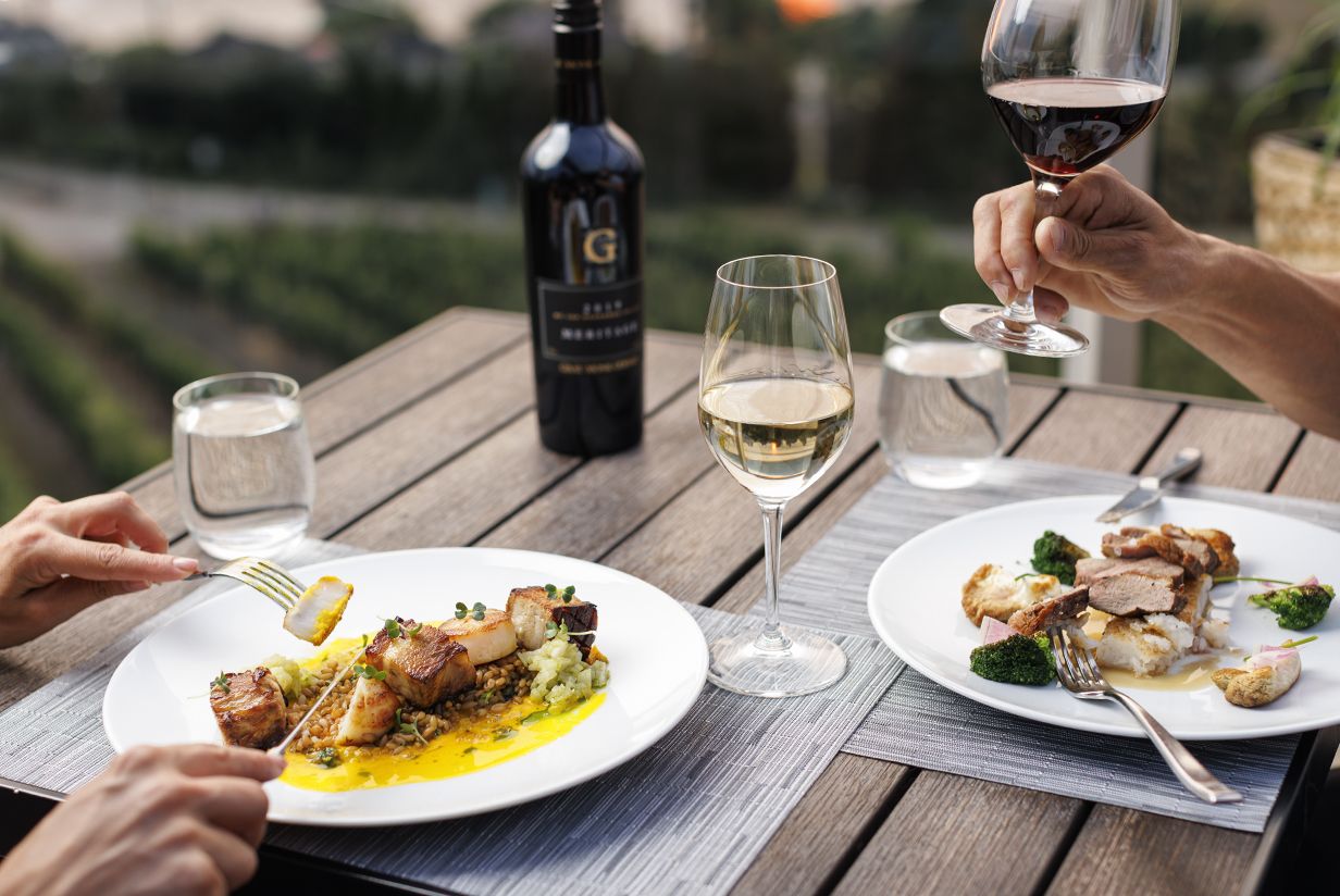 An Evening with Andrew Allen at The Lookout - Wine Pairings