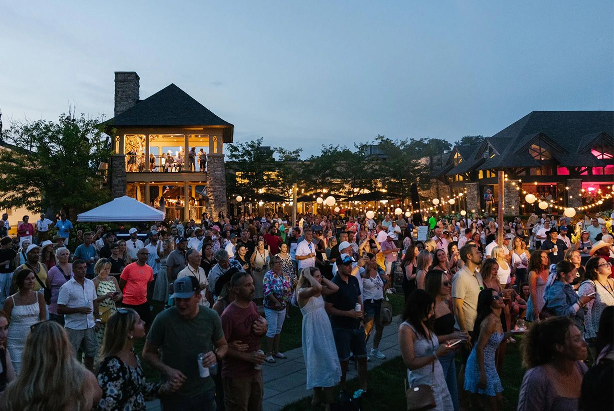 Trius Sparkling Presents: Party in the Vineyard