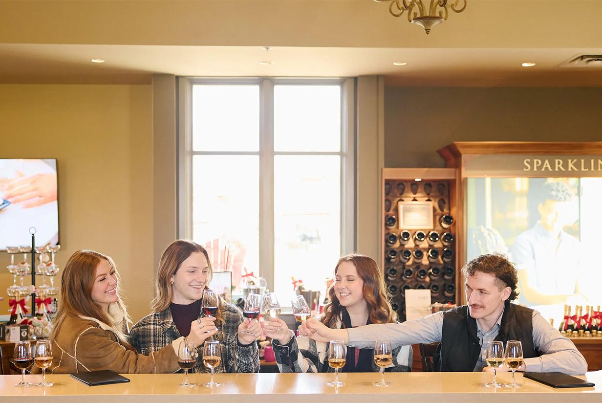 Tour Operator - Peller Estates Bar Tasting